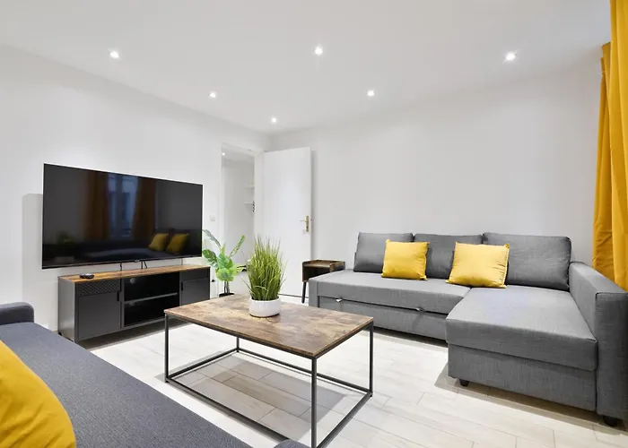Heart Of Paris - 2Br - 6P - Le Marais 8 Free Netflix