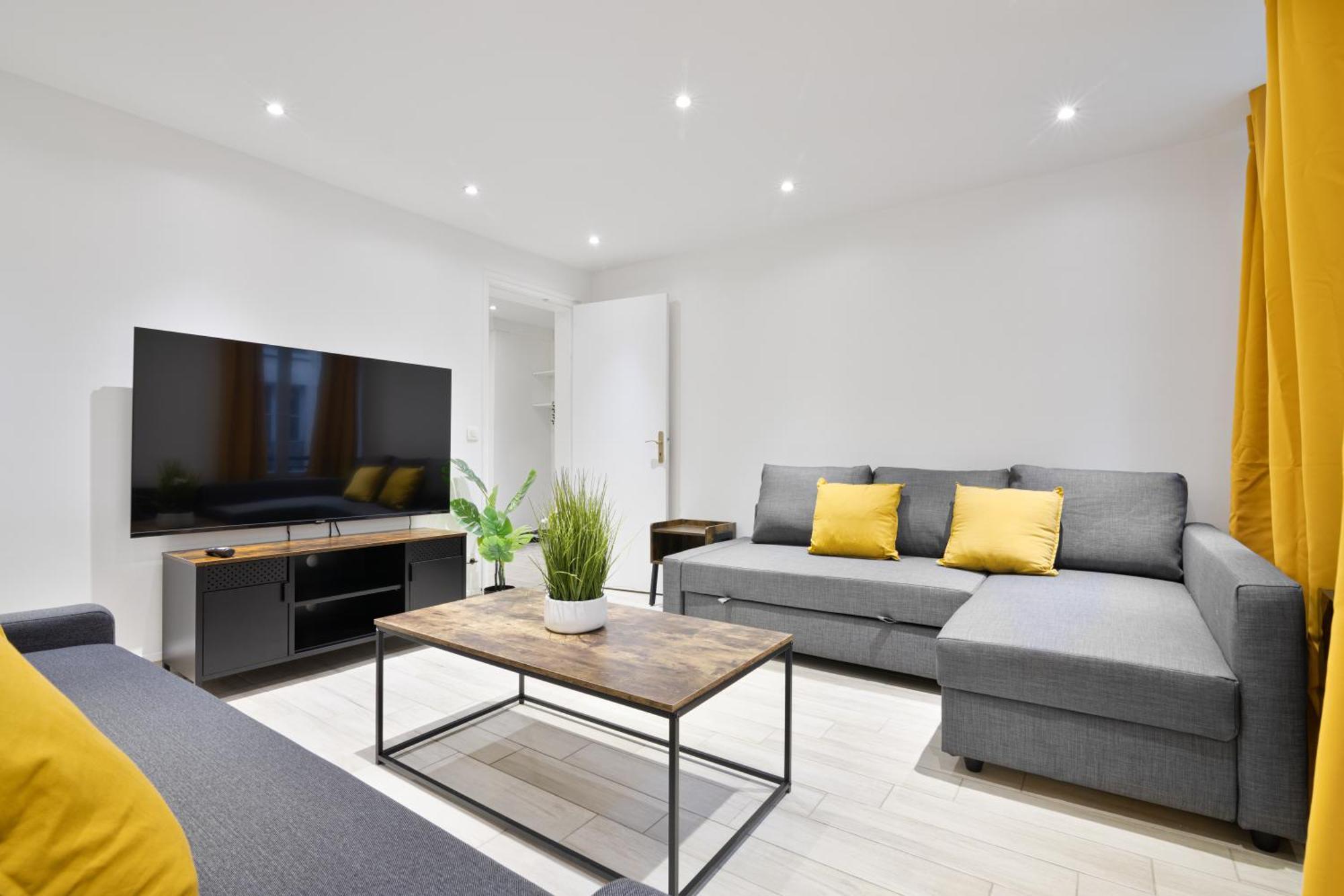 Heart Of - 2br - 6p - Le Marais 8 Free Netflix *